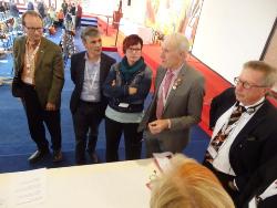 Arbeitsgruppe zum Thema "Kolping sorgt sich um das gemeinsamem Haus". Arbeitsgruppe zum Thema "Kolping sorgt sich um das gemeinsamem Haus".